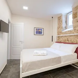  Bed & Breakfast Mymoon Neas Italia