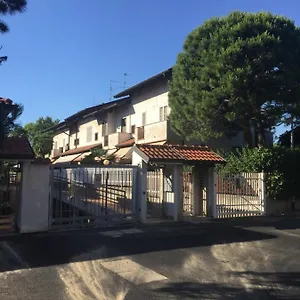 Casa Arcobaleno , Корнаредо Италия