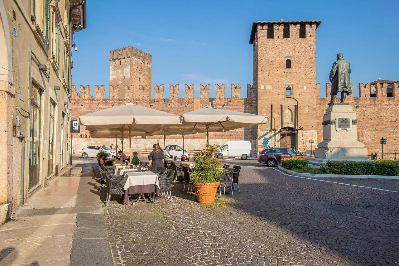 Corte Realdi Verona Guest house